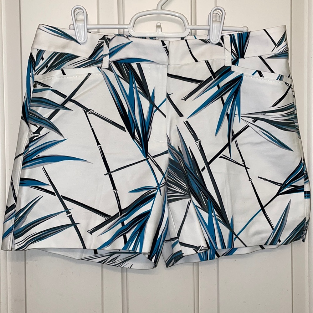 WHBM palm pattern shorts